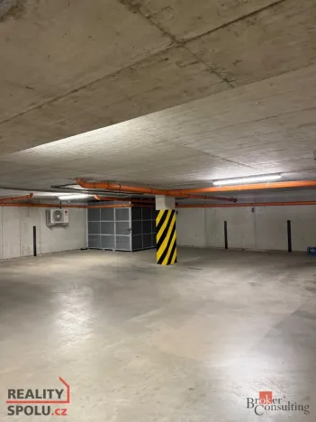 Pronájem bytu 1+kk, Plzeň - Újezd, Diamantová, 30 m2