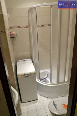 Pronájem bytu 1+kk, Praha, Pod Krocínkou, 23 m2