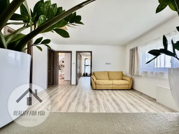 Prodej rodinného domu, Bělá pod Bezdězem, Radechovská, 240 m2