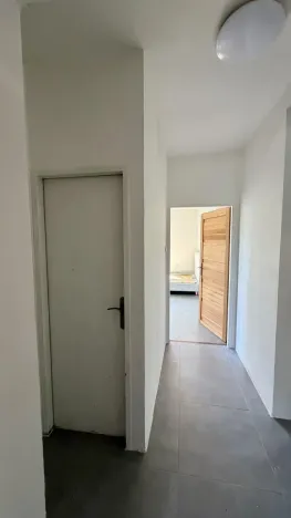 Pronájem bytu 3+kk, Praha - Klánovice, Divecká, 1000 m2