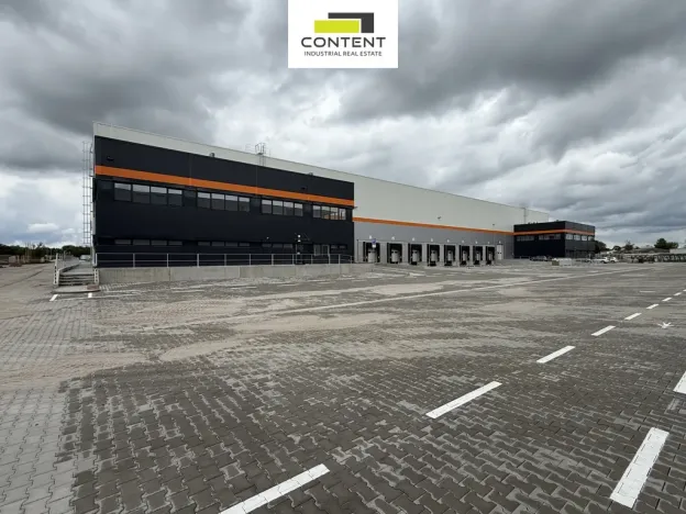 Pronájem skladu, Lužec nad Vltavou, 11000 m2