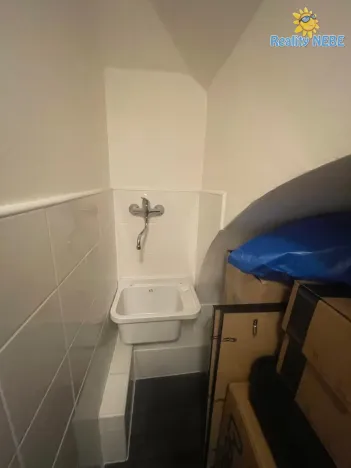 Pronájem obchodního prostoru, Praha - Nové Město, Dlážděná, 90 m2