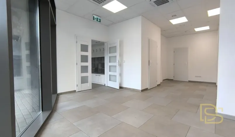Pronájem obchodního prostoru, Brno - Židenice, Gajdošova, 84 m2