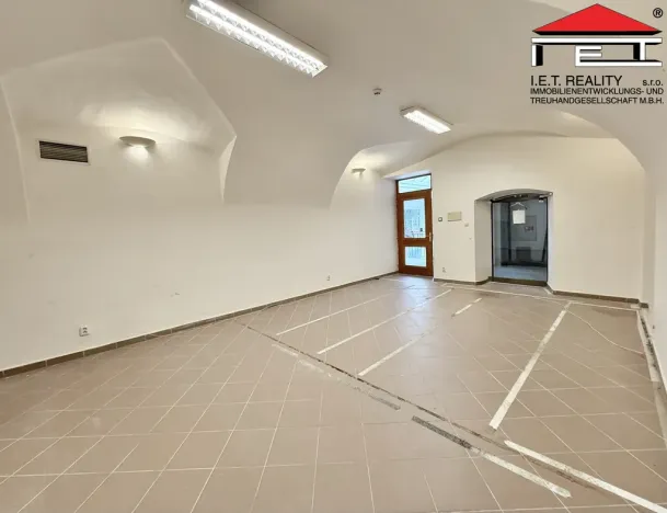 Pronájem obchodního prostoru, Brno, Orlí, 30 m2