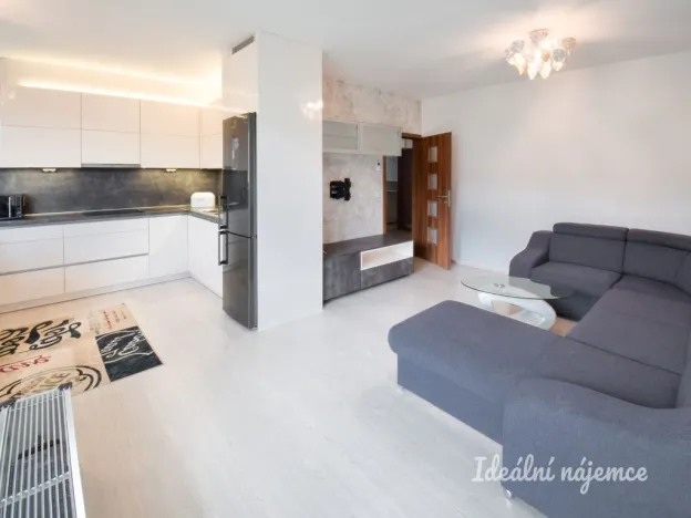 Pronájem bytu 3+kk, Brno - Bystrc, Hvozdecká, 73 m2
