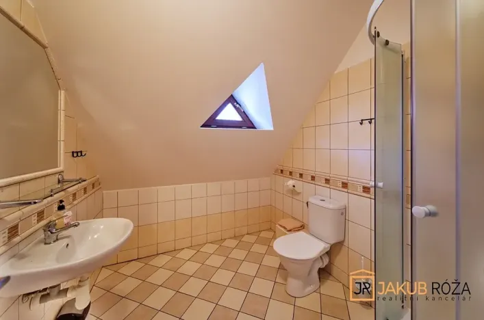 Prodej ubytování, Černý Důl, 377 m2