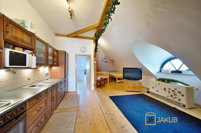 Prodej komerčního pozemku, Heřmánkovice, 40632 m2