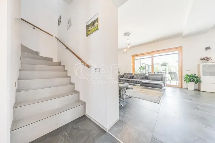 Prodej rodinného domu, Praha - Běchovice, Václava Kovaříka, 328 m2