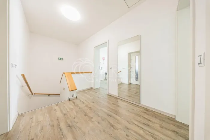 Prodej rodinného domu, Praha - Běchovice, Václava Kovaříka, 328 m2