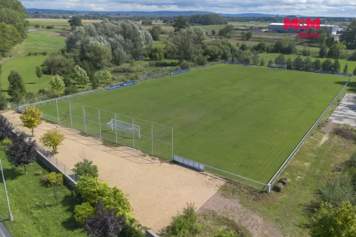 Prodej komerčního pozemku, Kutná Hora - Neškaredice, 27295 m2