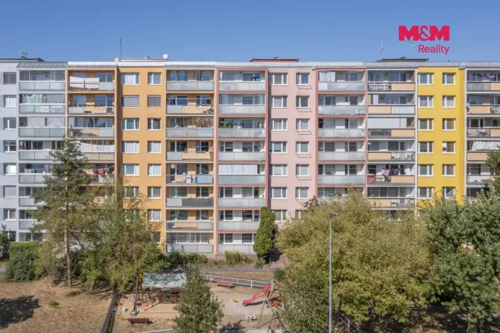 Prodej bytu 3+1, Praha - Lhotka, Novodvorská, 71 m2
