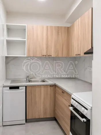 Pronájem bytu 2+1, Praha - Strašnice, Nad vodovodem, 46 m2