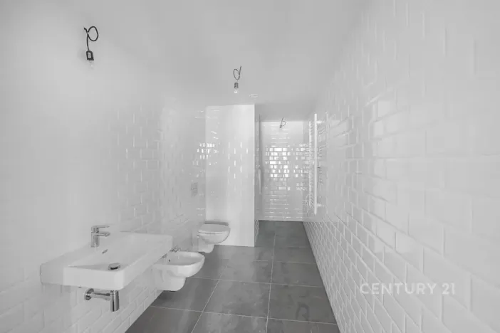 Prodej bytu 4+kk, Praha - Vysočany, Kolbenova, 176 m2