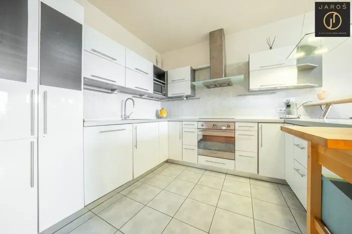 Prodej bytu 3+kk, Praha - Modřany, Semická, 86 m2