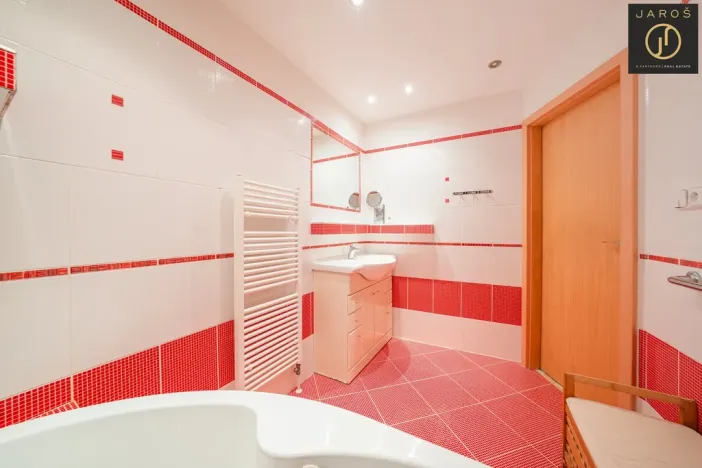 Prodej bytu 3+kk, Praha - Modřany, Semická, 86 m2