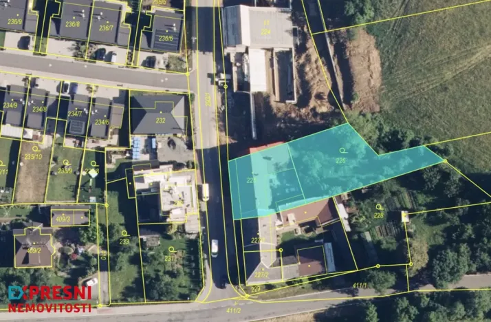 Prodej rodinného domu, Velký Týnec - Čechovice, Týnecká, 350 m2