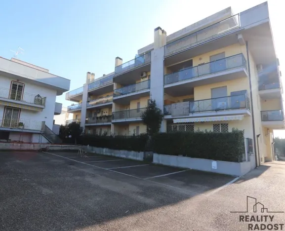 Prodej bytu 3+kk, Villa Rosa,, 50 m2