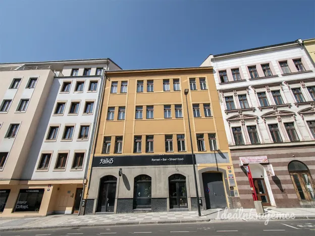Pronájem bytu 1+1, Praha - Žižkov, Husitská, 35 m2