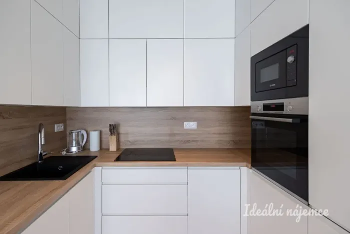 Pronájem bytu 2+kk, Praha - Libeň, Františka Kadlece, 56 m2
