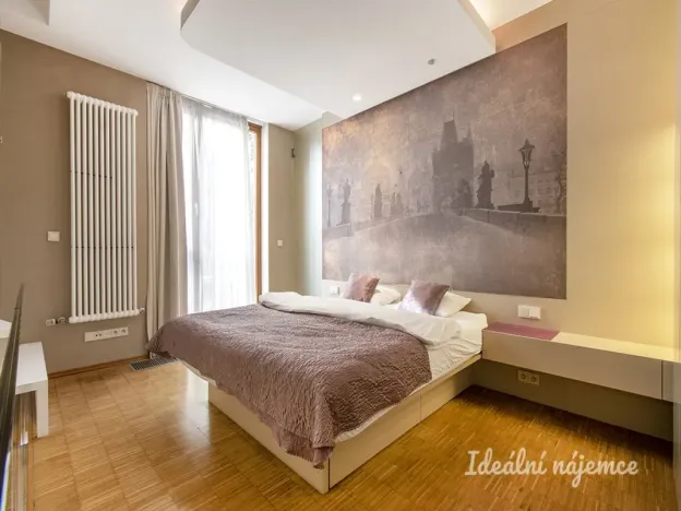 Pronájem bytu 2+kk, Praha - Nové Město, Charvátova, 54 m2