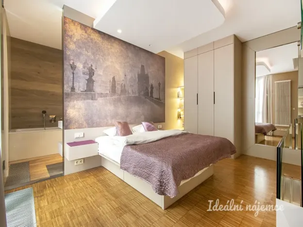 Pronájem bytu 2+kk, Praha - Nové Město, Charvátova, 54 m2