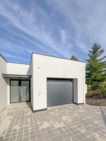 Prodej rodinného domu, Bradlec, K Těšnovu, 175 m2