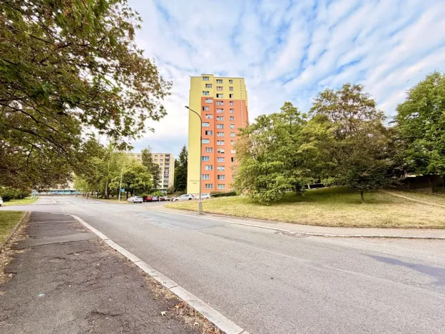Prodej bytu 3+1, Tachov, Bělojarská, 63 m2