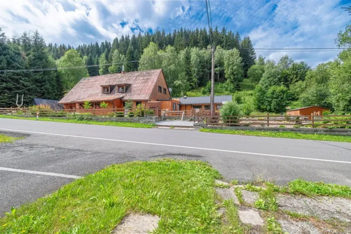 Prodej chalupy, Bělá pod Pradědem - Bělá, 328 m2