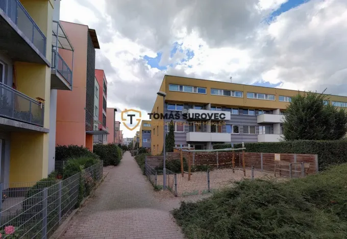Pronájem bytu 3+kk, Brno, Blažovická, 82 m2