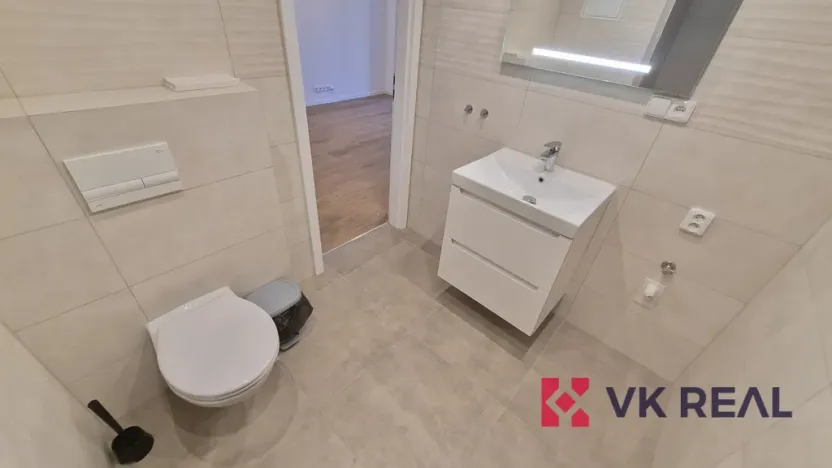 Pronájem obchodního prostoru, Praha - Řepy, Na moklině, 62 m2