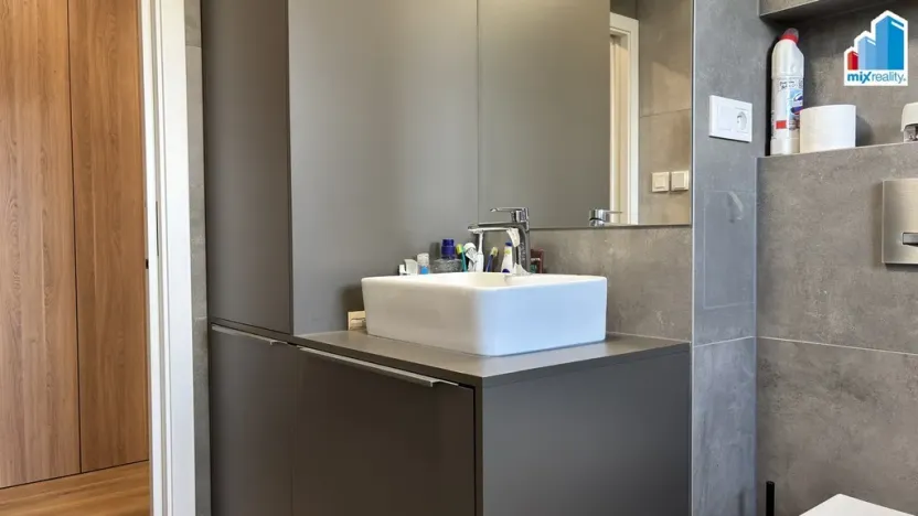 Prodej bytu 2+1, Zbůch, Plzeňská, 49 m2