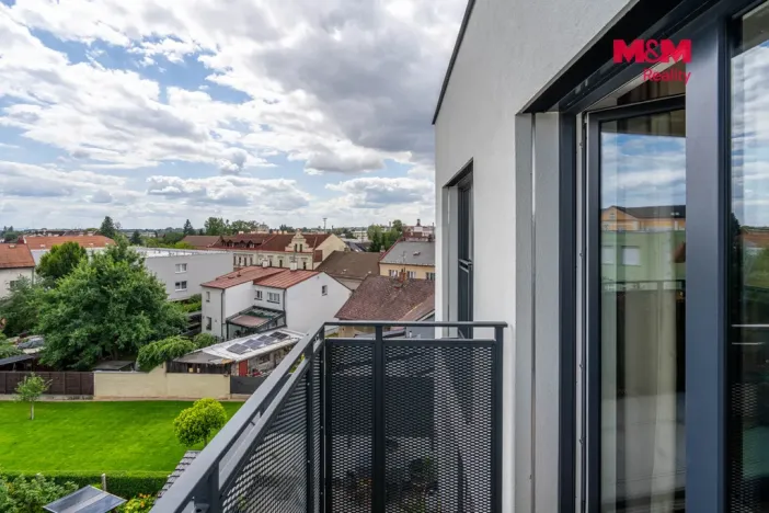 Prodej bytu 2+kk, Hradec Králové - Pražské Předměstí, Gočárova třída, 48 m2