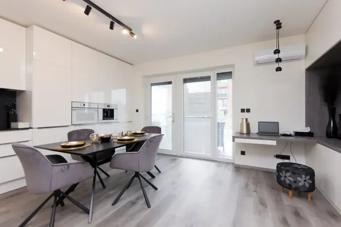 Prodej bytu 1+kk, Hostivice, Ovesná, 36 m2