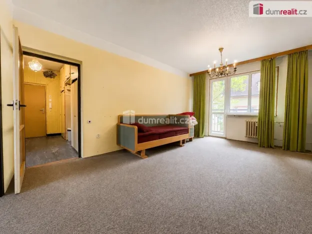 Prodej bytu 2+1, Karlovy Vary, Sládkova, 55 m2