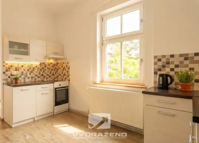 Prodej bytu 2+1, Kraslice, Čs. armády, 78 m2
