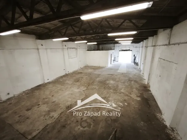 Prodej skladu, Plzeň, 301 m2