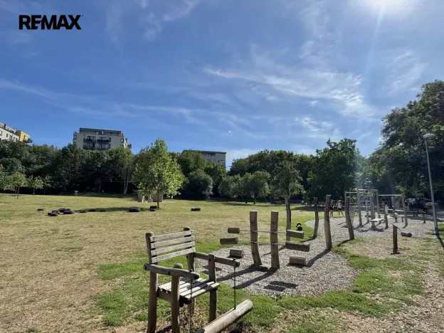 Prodej bytu 2+kk, Praha - Vysočany, Modrého, 61 m2