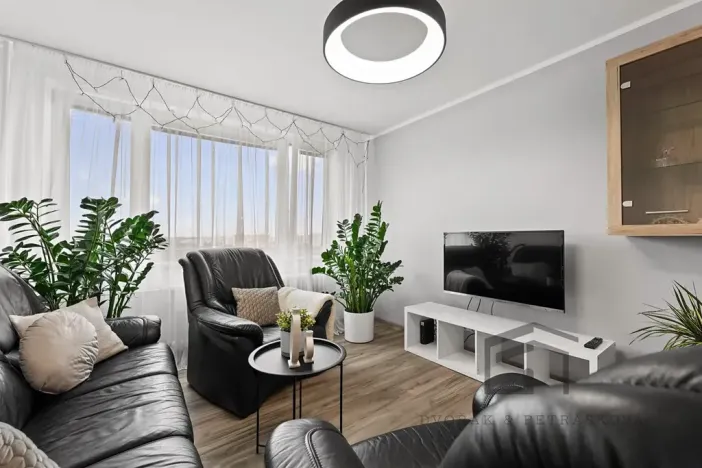 Prodej bytu 1+1, Praha - Háje, Bajkonurská, 52 m2