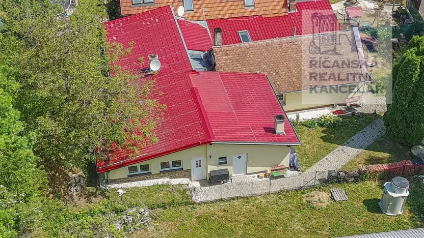 Prodej činžovního domu, Červené Pečky, Dobešovice, 617 m2
