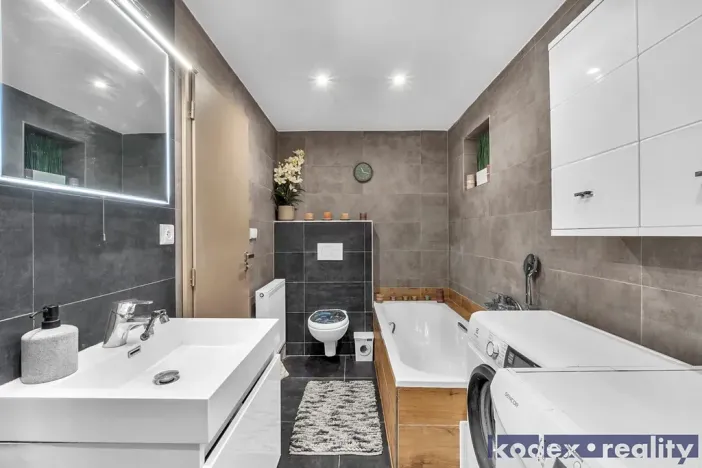 Prodej rodinného domu, Hradec Králové, Malá, 81 m2