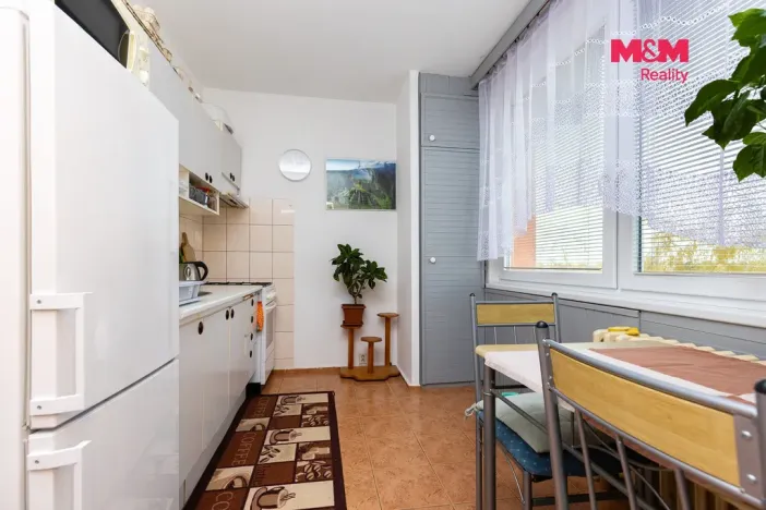 Prodej bytu 3+1, Pardubice, Jana Zajíce, 70 m2