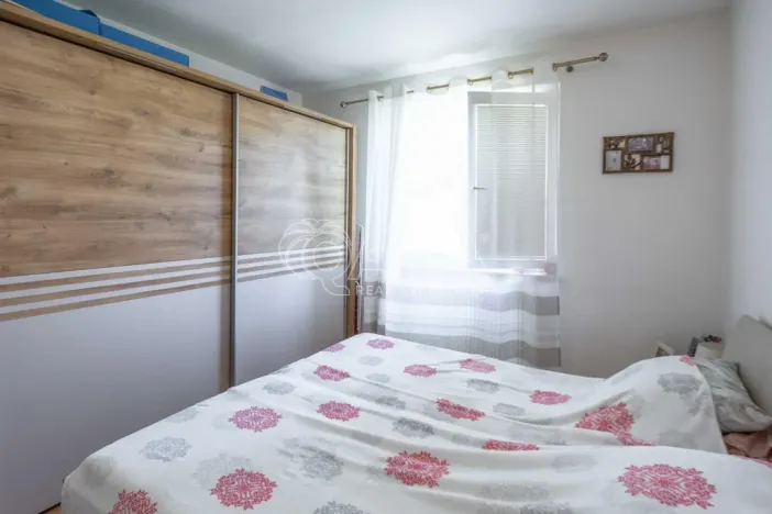 Prodej bytu 3+1, Velký Borek, Vrutická, 71 m2