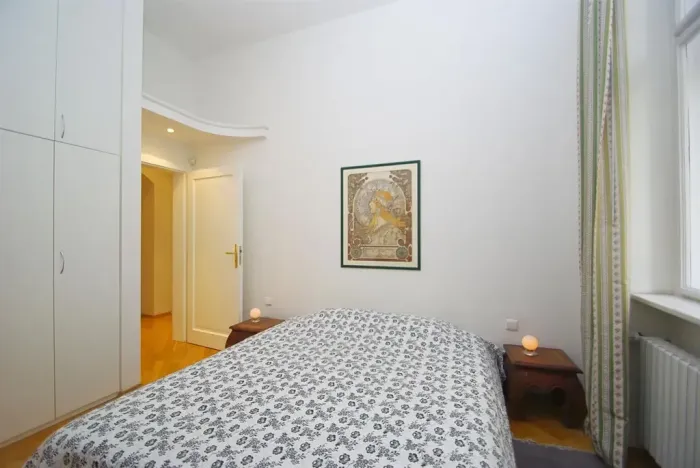 Pronájem bytu 3+1, Praha - Nové Město, Odborů, 81 m2
