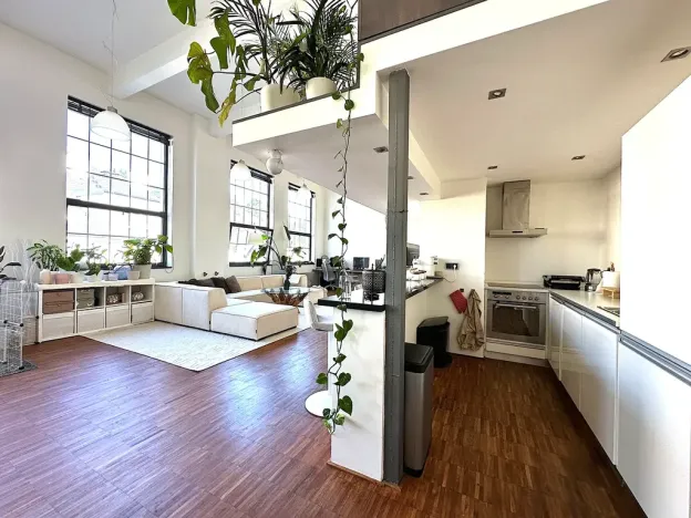 Pronájem atypického bytu, Praha - Smíchov, Křížová, 100 m2