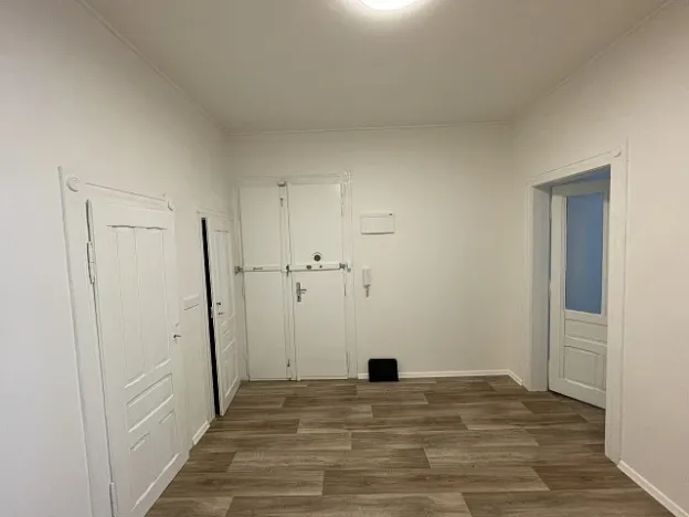 Pronájem bytu 3+kk, Praha, Bubenečská, 80 m2