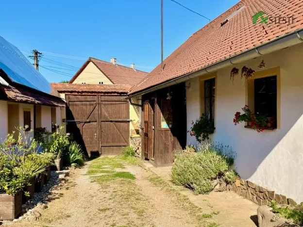 Prodej rodinného domu, Staré Hobzí, 536 m2