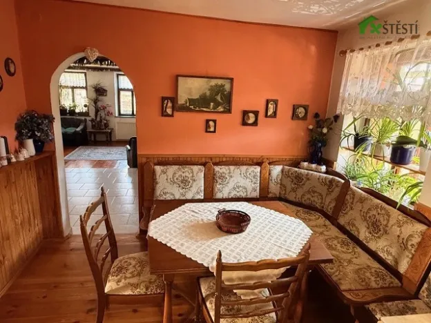 Prodej rodinného domu, Staré Hobzí, 536 m2