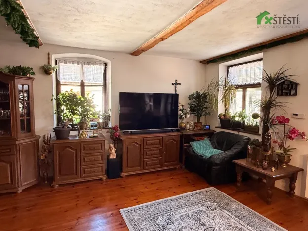 Prodej rodinného domu, Staré Hobzí, 536 m2