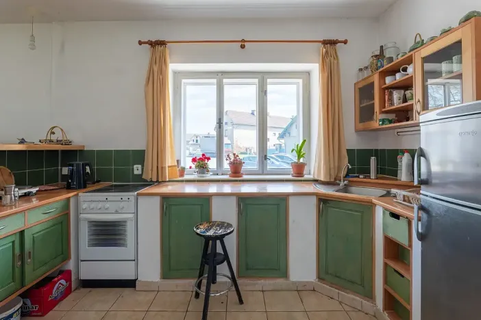 Prodej rodinného domu, Ovčáry, 160 m2