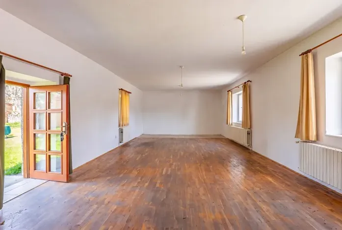Prodej rodinného domu, Ovčáry, 160 m2
